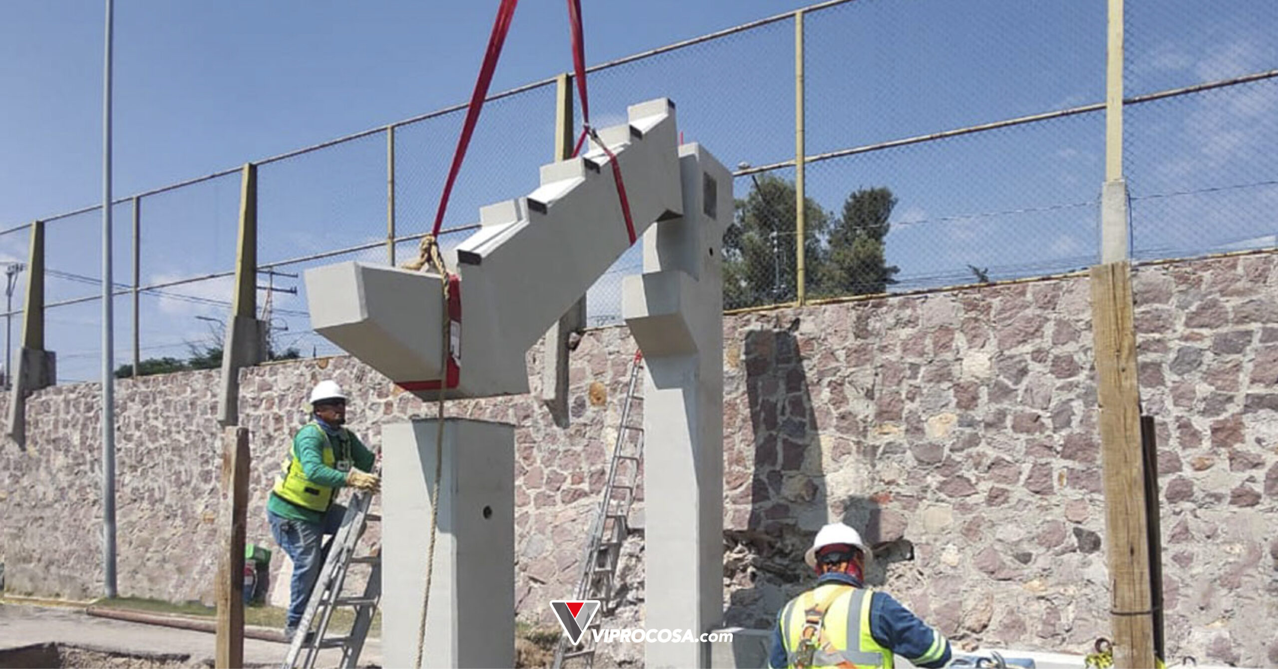Gradas con elementos Prefabricados de Concreto