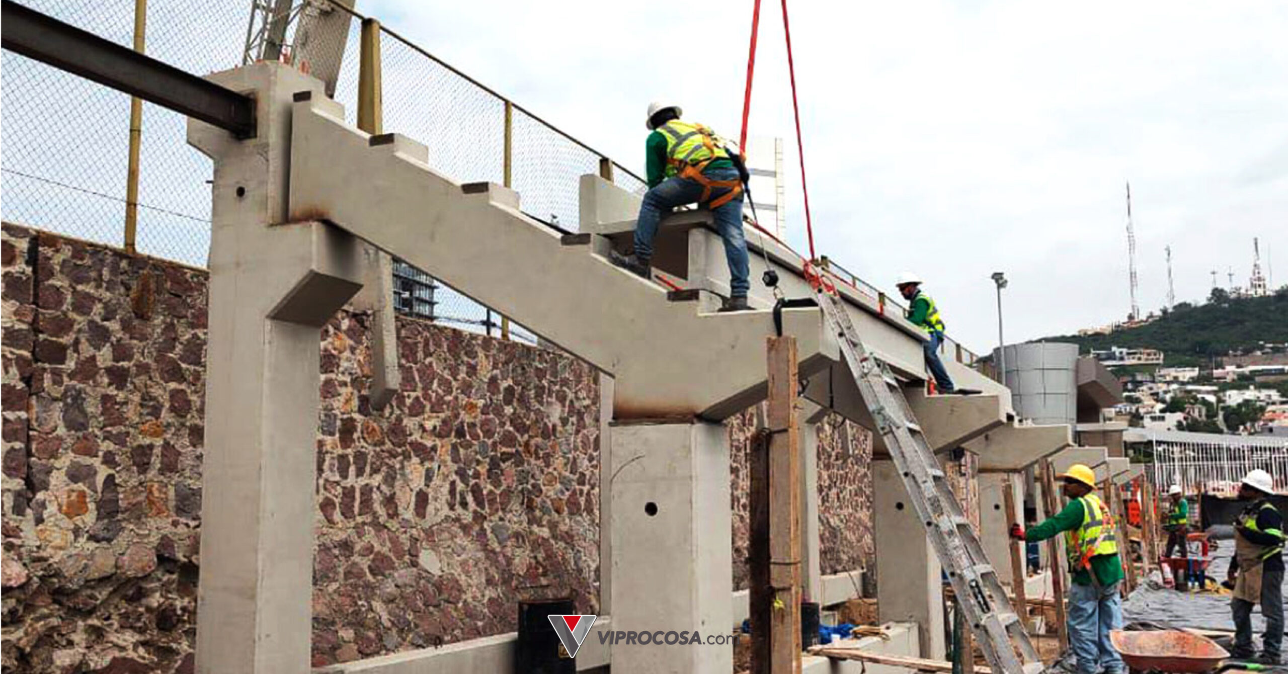 Gradas con elementos Prefabricados de Concreto