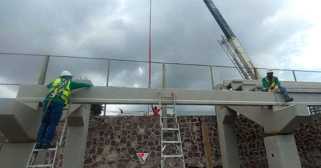 Montaje de gradas GL de VIPROCOSA